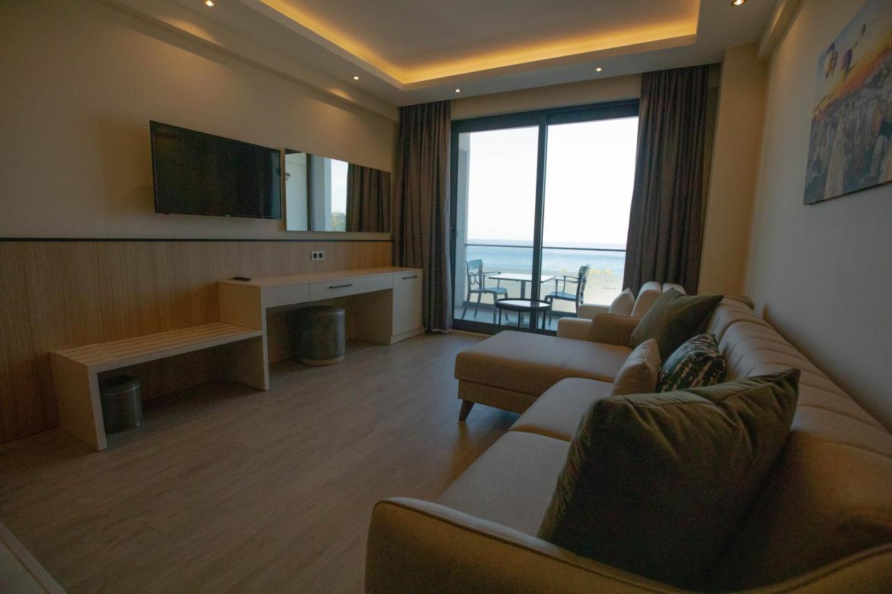 Polaris Otel & Beach Club Mersin  Exterior photo